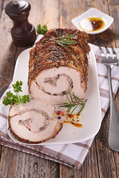 roast pork with mushrooms and onion