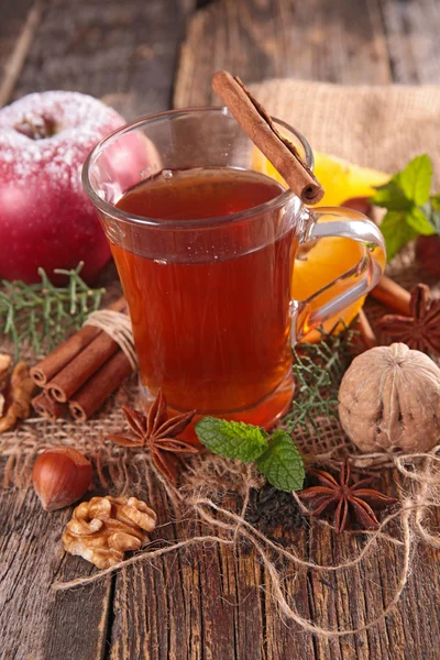 Christmas red tea — Stock Photo, Image