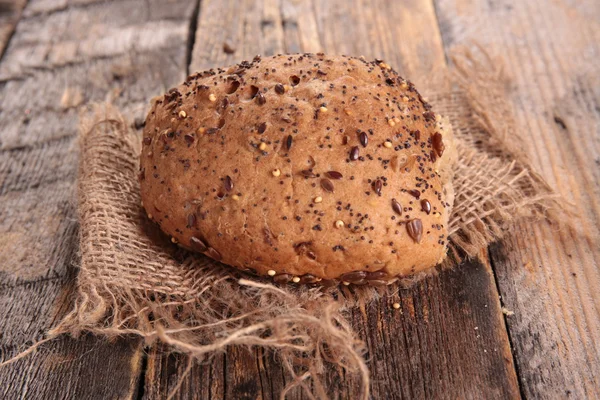 Vers donker brood — Stockfoto