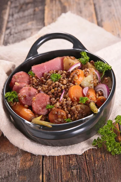 Lentils with vegetables and meat — Stock Photo, Image