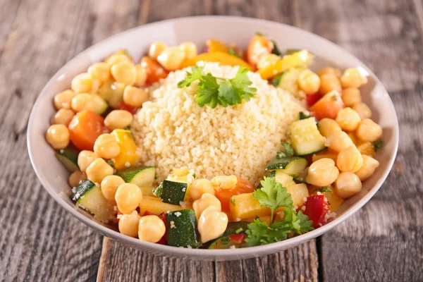 Boiled couscous and vegetables — Stock Photo, Image