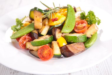 Ratatouille, kızarmış sebze