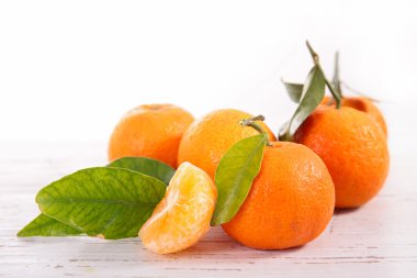 taze narenciye meyve clementine