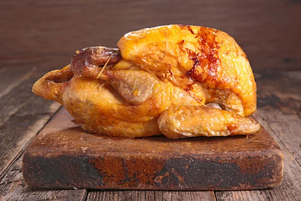 Mięso z kurczaka pieczone — Zdjęcie stockowe