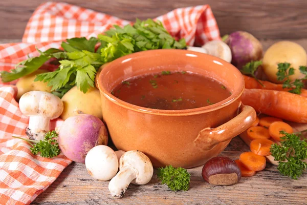 汤和蔬菜成分 — 图库照片