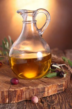 Şişede zeytinyağı