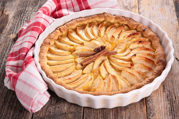 Süßer frischer Apfelkuchen — Stockfoto