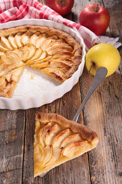 Tarta de manzana dulce fresca —  Fotos de Stock
