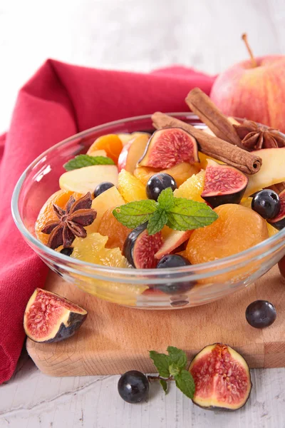 Healthy fruit salad — Stock Photo, Image