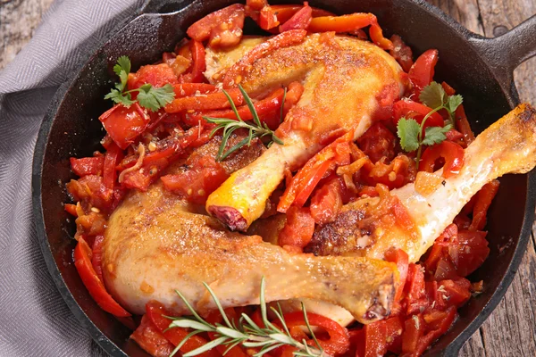 Chicken legs cooked with tomato — Stock Photo, Image