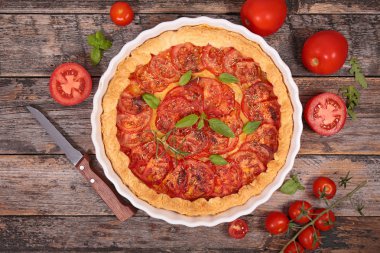 Domates salçası pasta