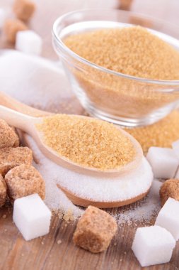 Esmer ve beyaz şeker