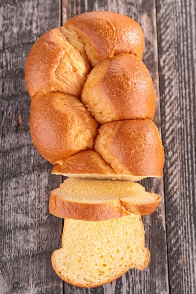 Frisch gebackene Brioche — Stockfoto