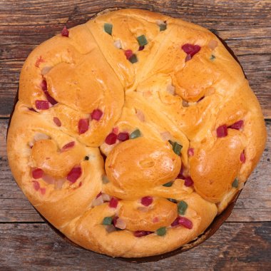 börek pasta Kuruyemiş ile