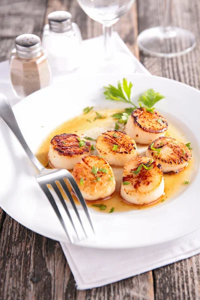 Fired scallops, seafood — Stock Photo, Image