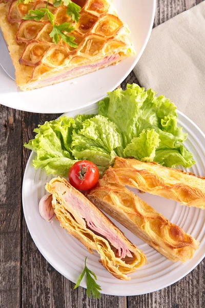 Baked ham and cheese — Stock Photo, Image