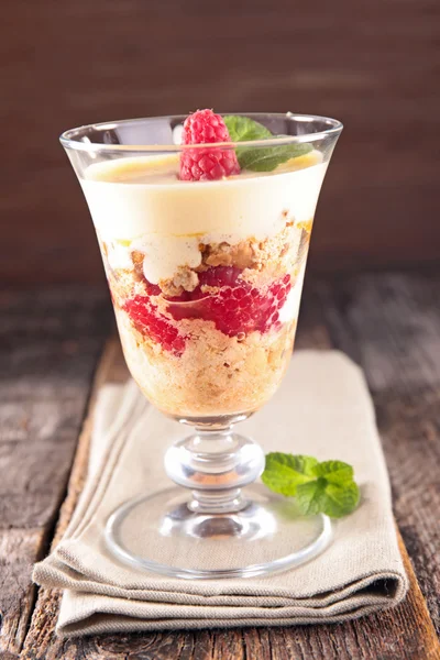 Postre de tiramisú en vaso — Foto de Stock