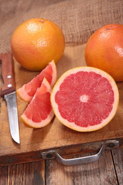 taze Dilimlenmiş Greyfurt