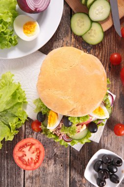 sandviç pan bagnat Fransız