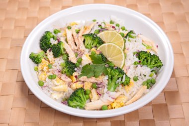 Sebzeli pilav ve et.