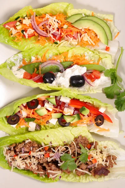 Fyllda sallad wraps — Stockfoto