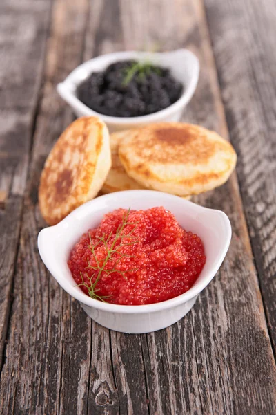 Caviar vermelho e preto — Fotografia de Stock