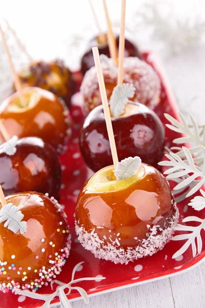 Maçãs doces de caramelo — Fotografia de Stock