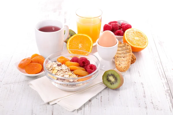 Здорове харчування сніданок — стокове фото