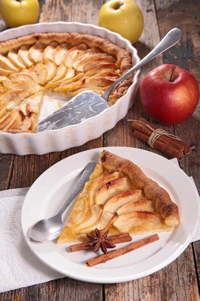 Солодкий яблучний пиріг — стокове фото