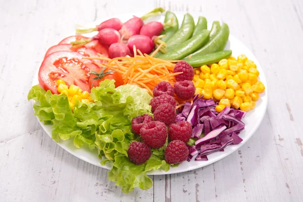 Salada vegetariana saudável — Fotografia de Stock