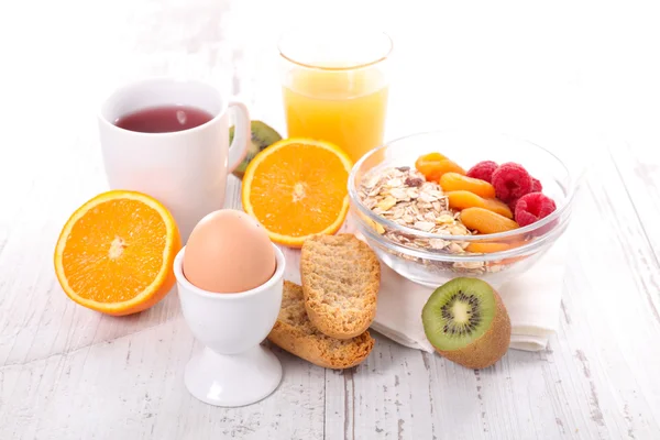 Traditional healthy morning breakfast — Stock Photo, Image