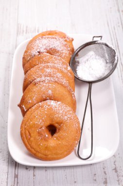 beignets aux kızarmış çörek