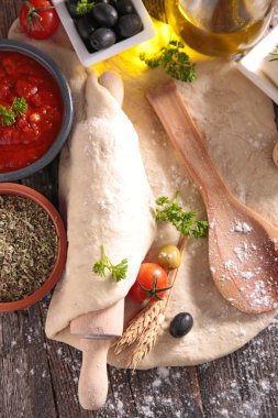 Çiğ hamur pizza için