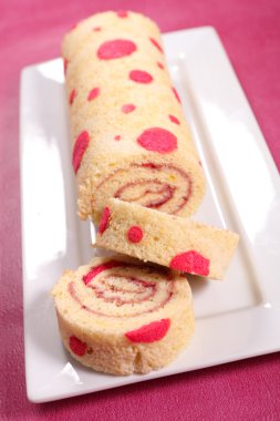 tatlı İsviçre rulo