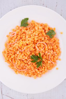 haşlanmış kırmızı mercimek