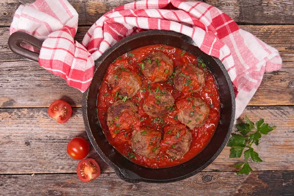 Polpette con salsa di pomodoro — Foto Stock