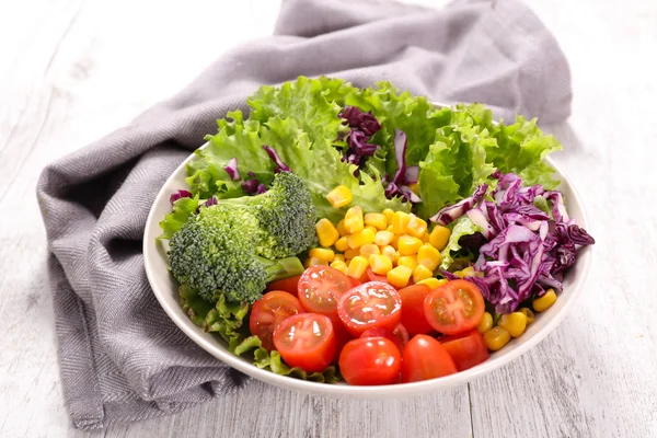 Assorted vegetables salad — Stock Photo, Image