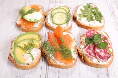 çeşitli sandviçler, meze