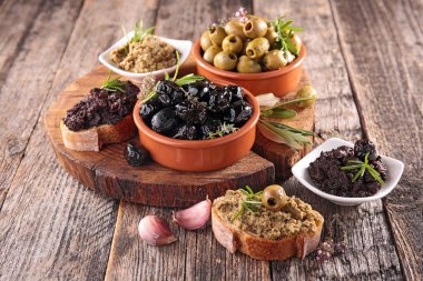 canape with olives and tapenade clipart