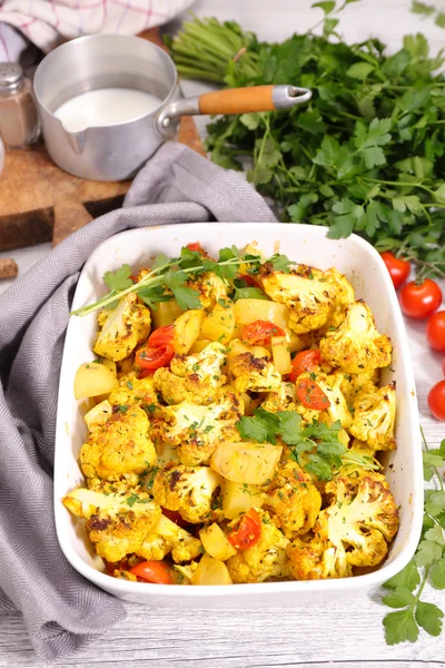 Baked cauliflower gratin — Stock Photo, Image