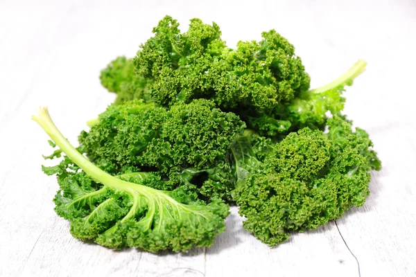 Raw kale leaves — Stock Image Raw kale leaves Royalty Free Stock Photos