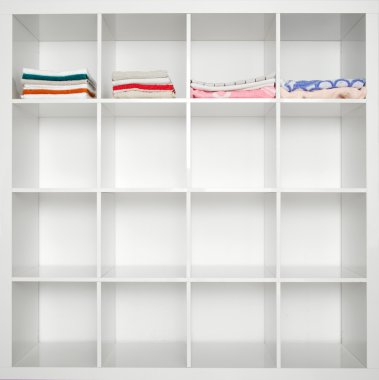 Havlu çamaşır dolabı