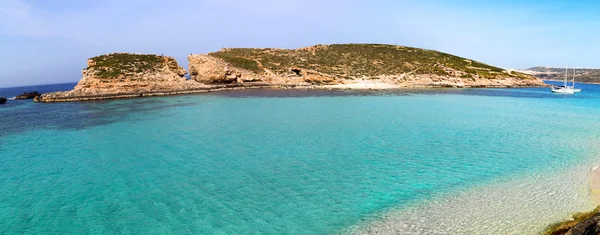 Blue Lagoon Comino Island, Malta Gozov üzerinde — Stok fotoğraf