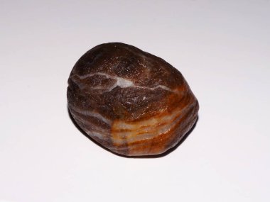 Yarı değerli taşın renk spektrumu, izole edilmiş arkaplan