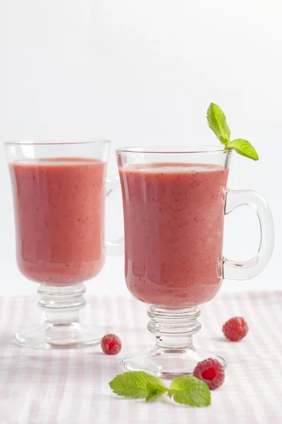 Raspberry gezonde smoothie drinken — Stockfoto