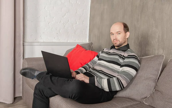 Business Man Laptop Working Study Home Quarantine Pandemic Concept — Stock Photo, Image
