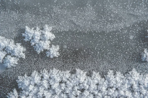 冰的质地带有划痕和冰冻的雪 用于设计的更抽象的背景 — 图库照片