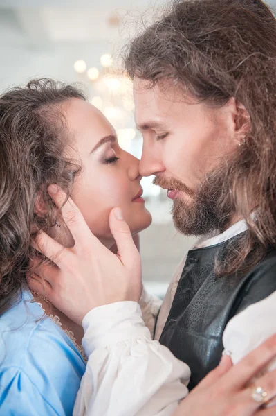 Güzel tutkulu çift kadın ve erkek