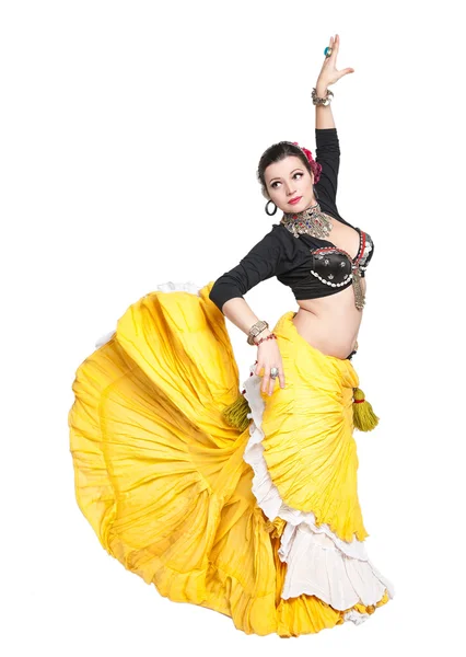 Vackra exotiska magen tribal dansare kvinna — Stockfoto