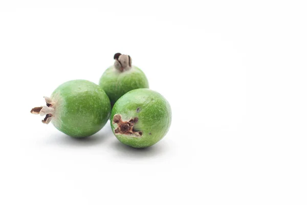 Frische Reife Feijoa Isoliert Auf Weißem Hintergrund Tropische Früchte Gruppe — Stockfoto
